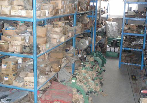 配件中心一角 配件中心一角